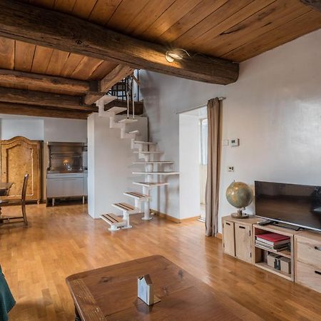 Cozy Wooden Apt In Piazza Navona Apartment โรม ภายนอก รูปภาพ