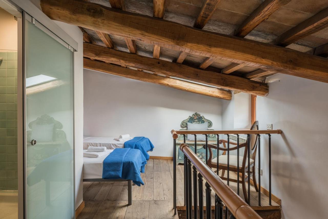 Cozy Wooden Apt In Piazza Navona Apartment โรม ภายนอก รูปภาพ
