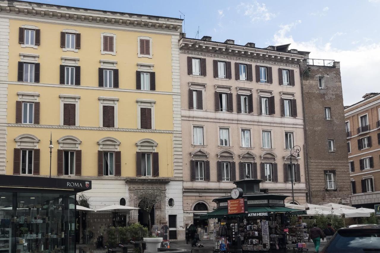 Cozy Wooden Apt In Piazza Navona Apartment โรม ภายนอก รูปภาพ