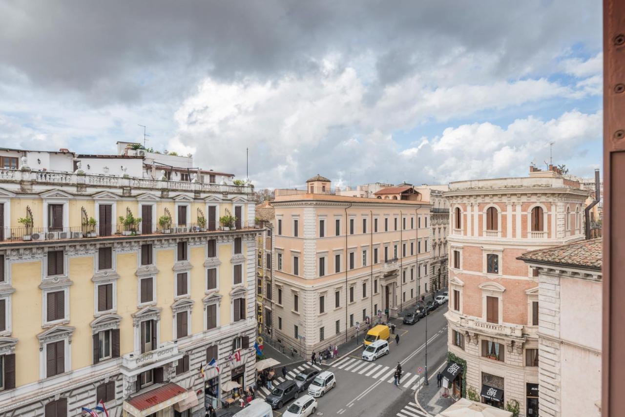 Cozy Wooden Apt In Piazza Navona Apartment โรม ภายนอก รูปภาพ